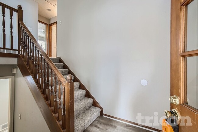 Photo - 9181 Newton St