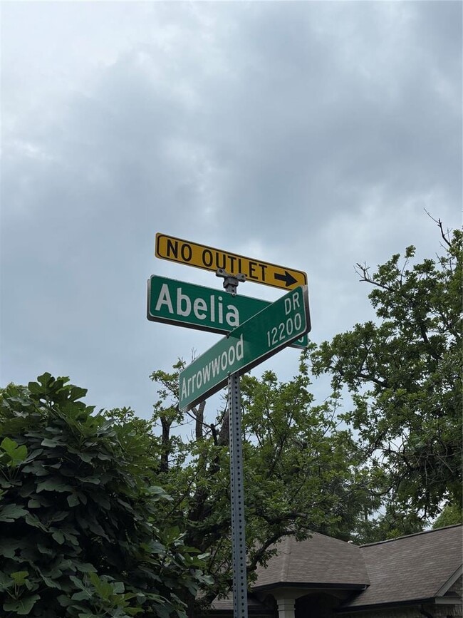 Photo - 4500 Abelia Dr