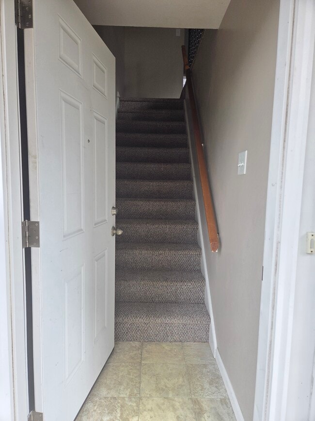 Photo - 5526 Humbert Rd