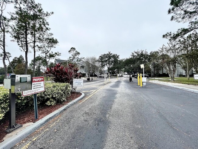 Photo - 2516 Grassy Point Dr