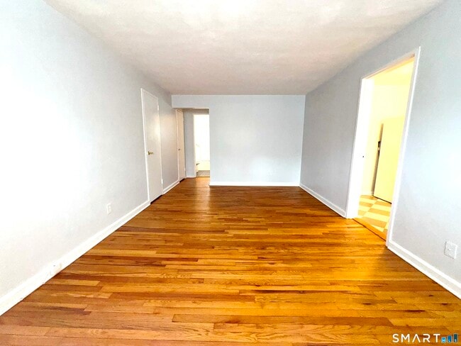 Photo - 246 Seaton Rd Unit APT 2