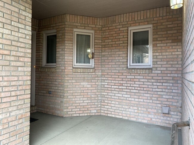 Photo - 4 Bed 3 Bath Patio Style Duplex in West Fort Collins