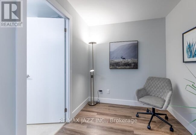 Photo - 80 Bond St E Unité 1220