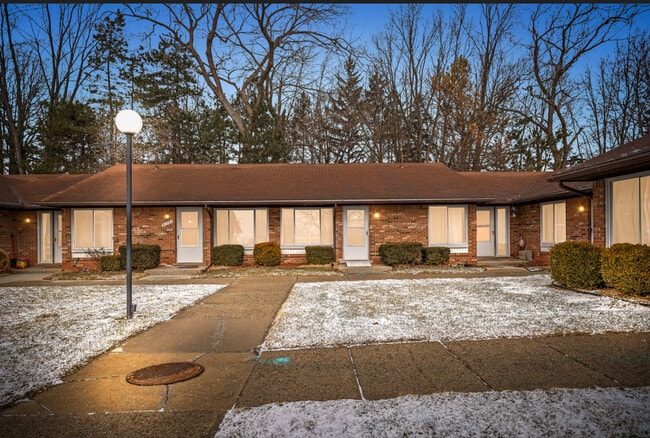 Photo - Masonic Estates