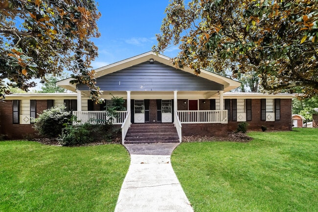 Building Photo - 730 Belview St Rental