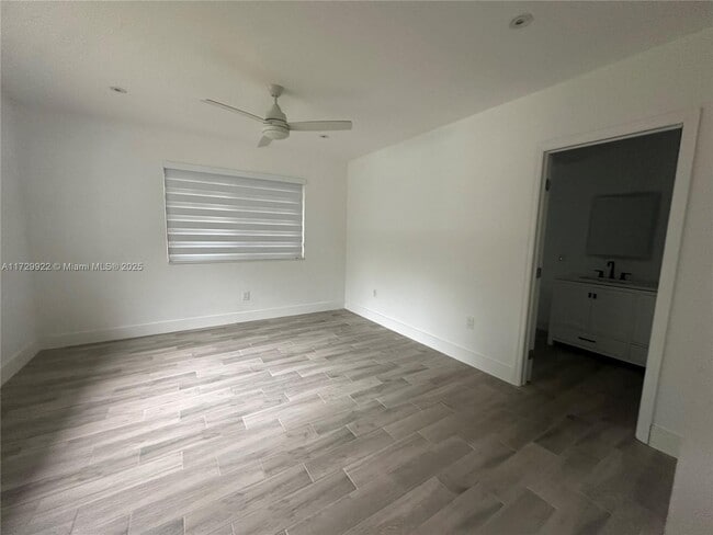 Photo - 4191 Braganza Ave