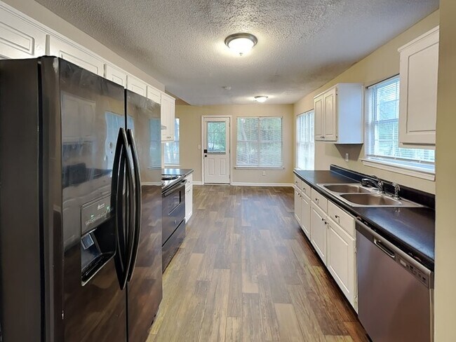 Photo - 1621 Isleworth Cir