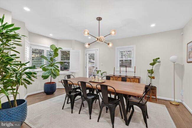 Photo - 5908 17th St NW