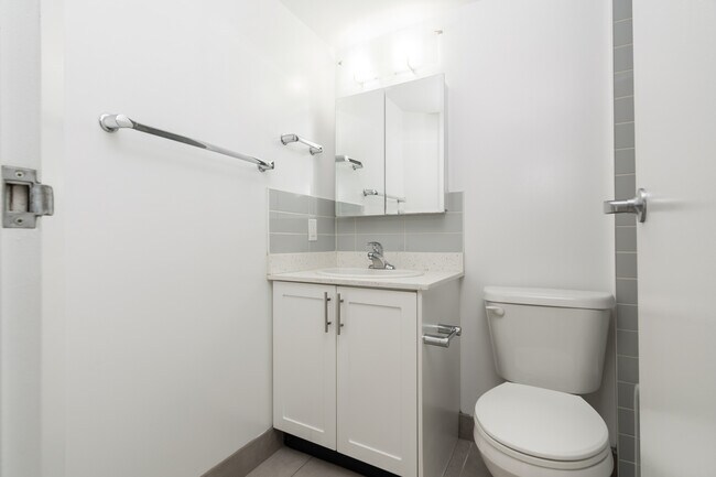 Photo - Dogwood Unit 00506