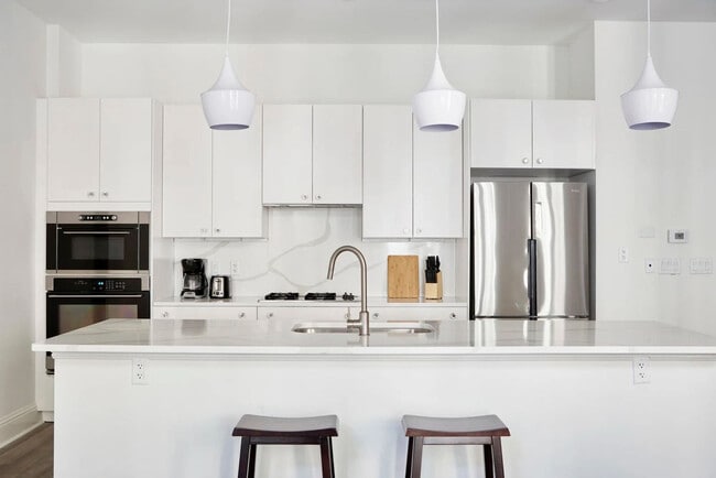 Photo - 800 Gravier St Unidad ID1272365P