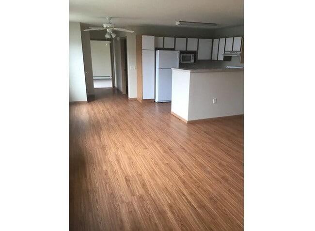 Photo - 334 Wallace St Unidad 50