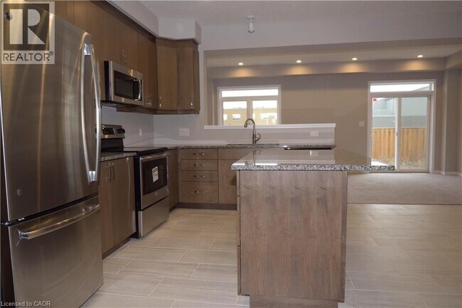 Photo - 664 Blair Creek Dr