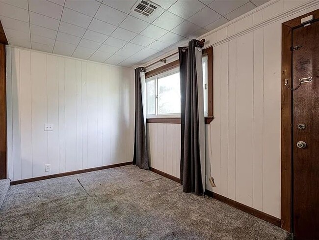 Photo - 4001 Meadowview Dr