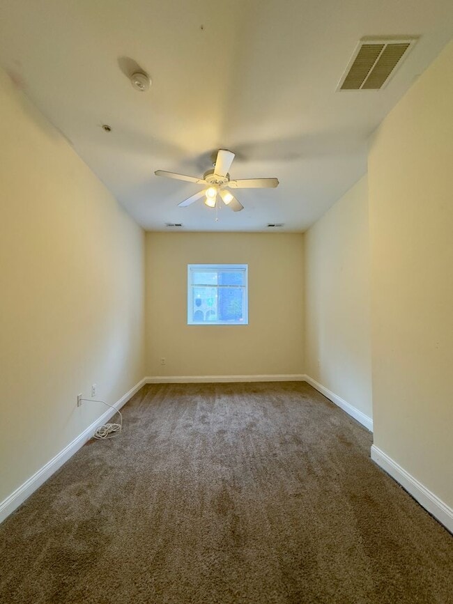 Photo - 2227 St Paul St Apartment Unit 2