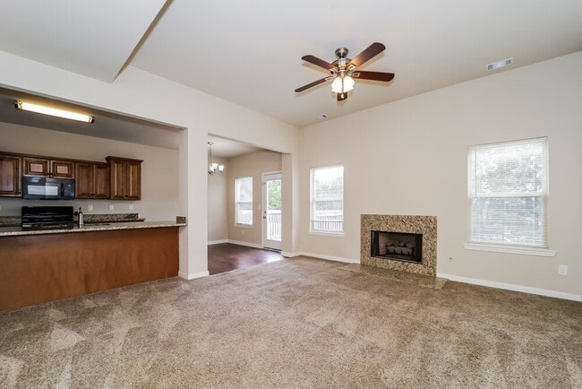 Photo - 176 Prescott Dr