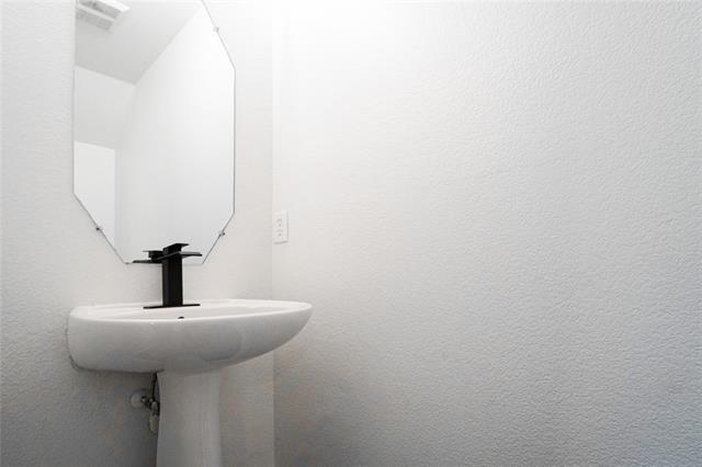 Photo - 4917 Captains Pl