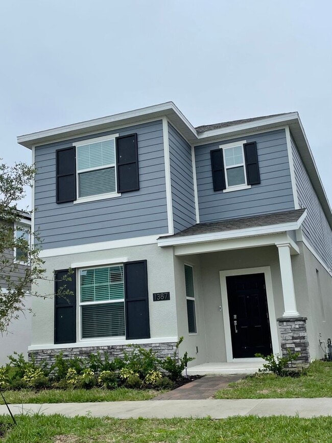 4 bedroom 3.5 bath Solar Panels, The Cove ... - 4 bedroom 3.5 bath Solar Panels, The Cove ... House