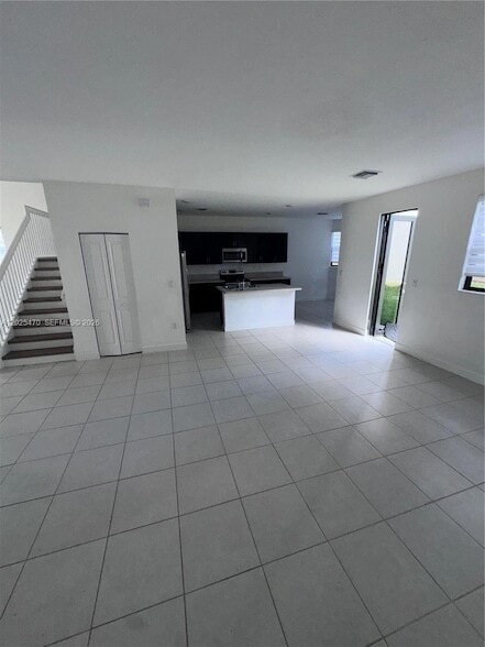 Photo - 157 NE 27th Terrace