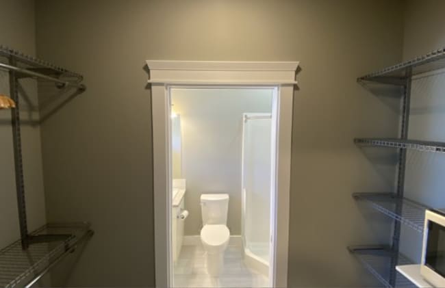 Photo - 612 Lambert Ave Unité 1