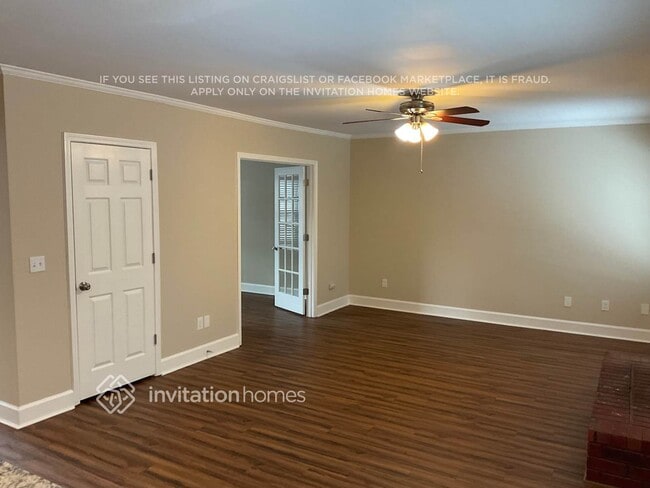 Photo - 675 River Overlook Dr NW