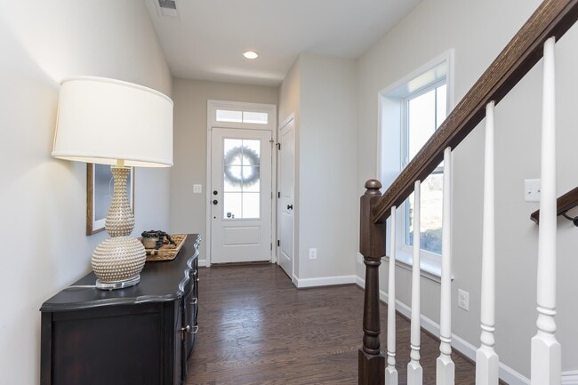 3381 Monterey Dr