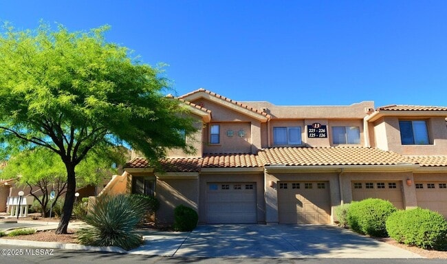 Building Photo - 755 W Vistoso Highlands Dr Unit 225
