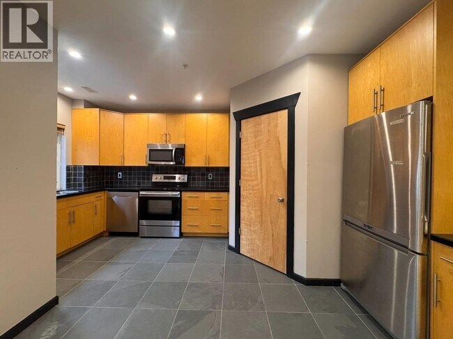 Photo - 22831 Foreman Dr