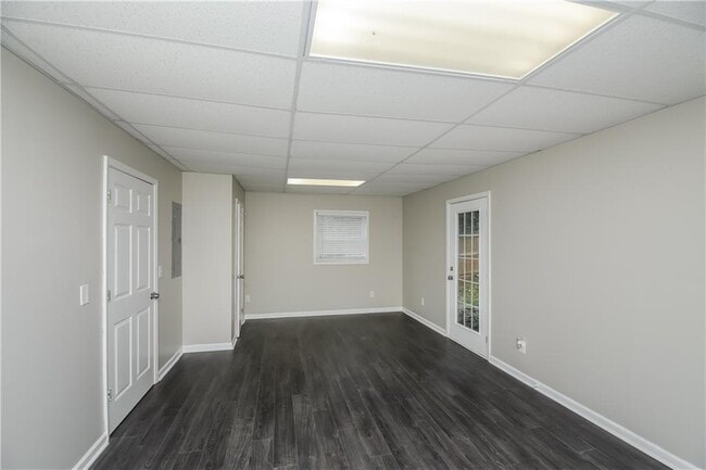 Photo - 320 Clear Brook Trail