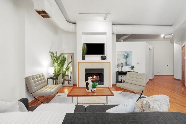 Photo - 910 S Michigan Ave Unit 519