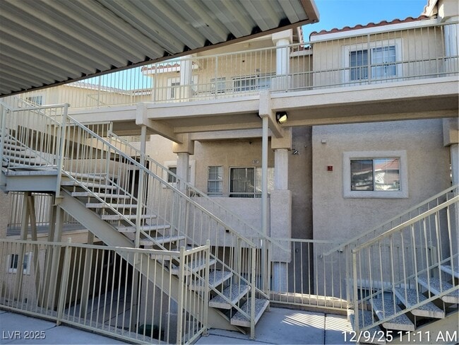 Building Photo - 1987 Cutlass Dr Unit 0