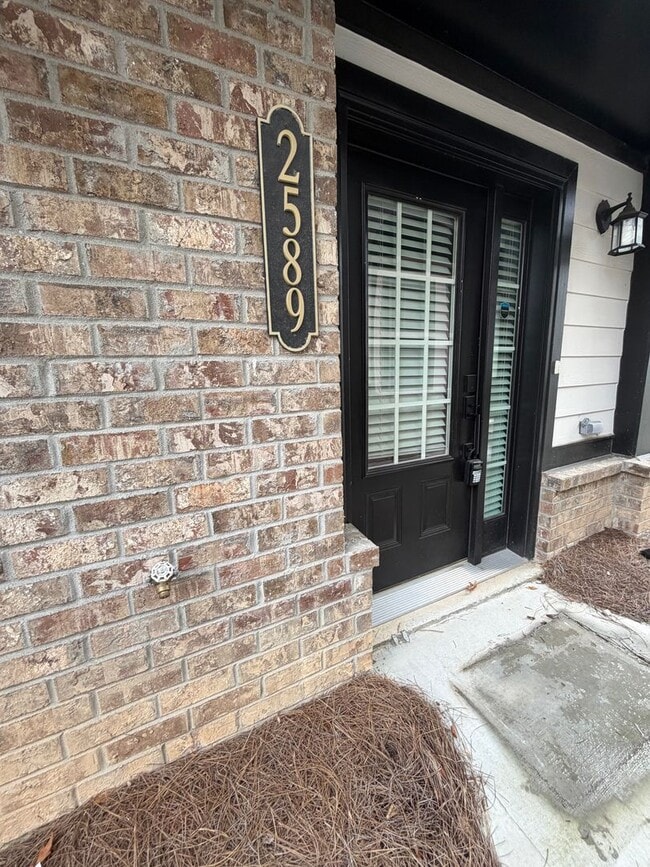 Building Photo - BRAND NEW TOWNHOMES AVALIABLE NOW