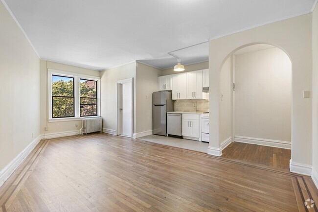Building Photo - 821 Bergen Ave Unit D14 Rental