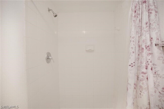 Photo - 4635 Bayshore Dr Unidad P7