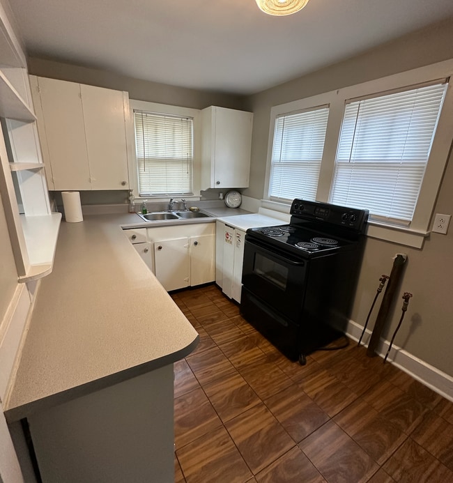 Photo - 2 Bedroom/1 Bathroom House - Florence, AL