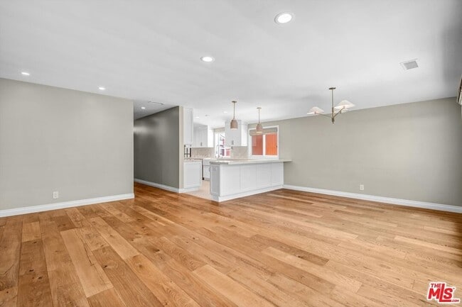 Photo - 2855 Dunleer Pl