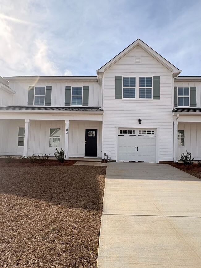 Building Photo - 102 Alva Ct Unit 102 Alva Court