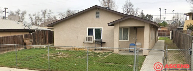 Building Photo - 1307 Oregon St Unit 1311 Oregon St A