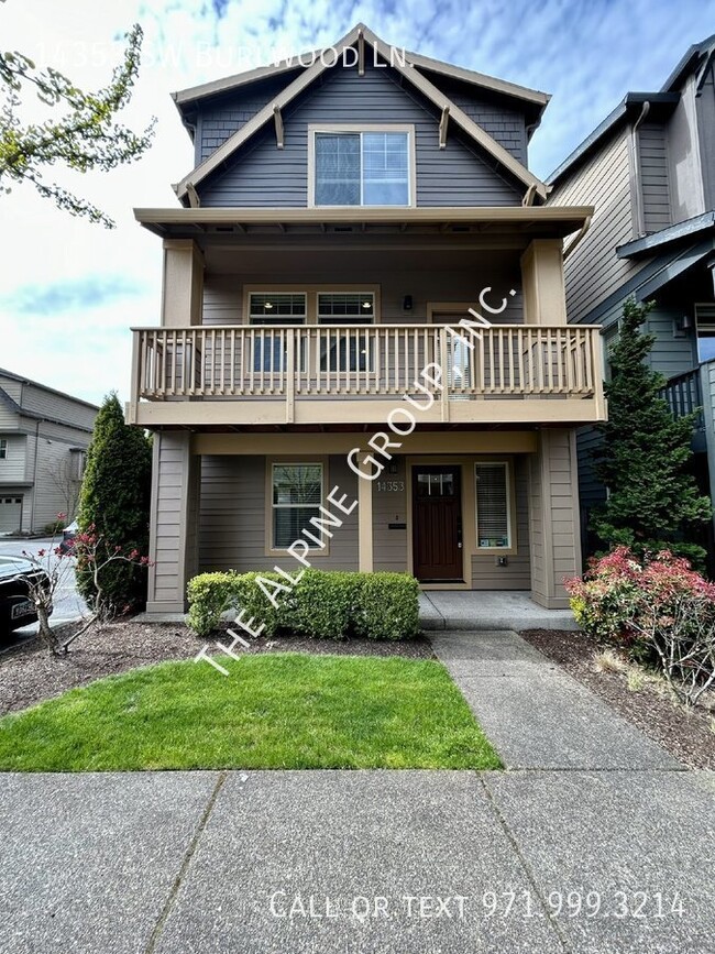 45 Degree Central 4 Bed luxurious home! - 45 Degree Central 4 Bed luxurious home!