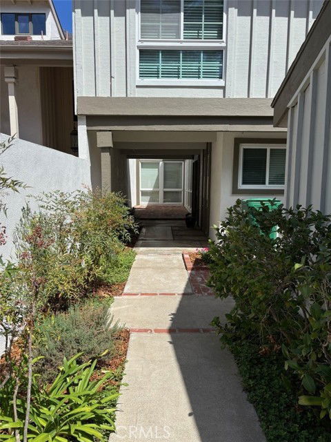 Photo - 64 Oak Tree Ln