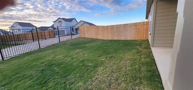 Photo - 2333 Moon Tower Trl