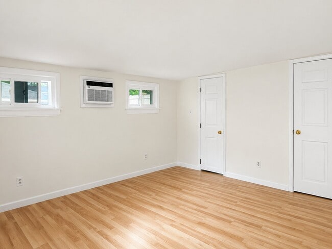 Photo - 27 Nickerson Rd