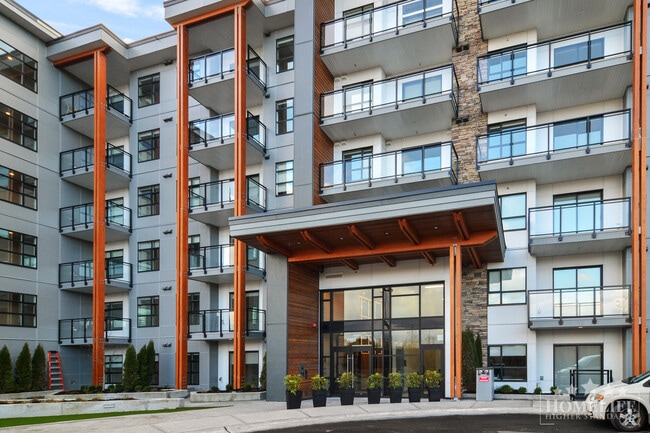 Building Photo - Gorgeous 1 Bedroom Condo at Scott & Nicholson – Sunshine Hills, North Delta Unit B417