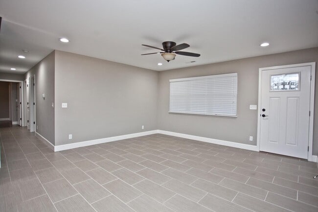 Photo - 1206 Convair St