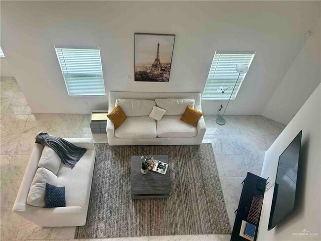 Photo - 21 S 42nd St