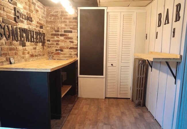 Photo - 100 College St Unit 1