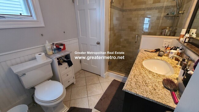 Photo - 116 M St Unit 2