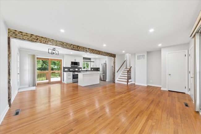 Photo - 61 Miller Rd