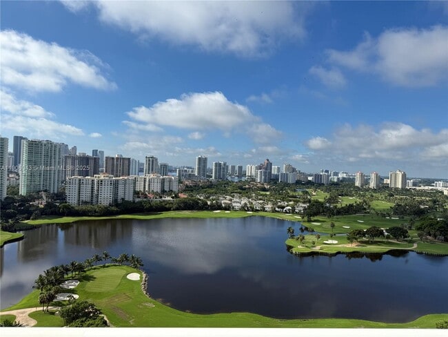 Photo - 3675 N Country Club Dr Unidad 2606