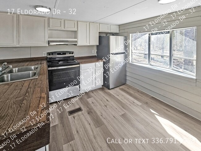 Photo - 17 Eldorado Dr