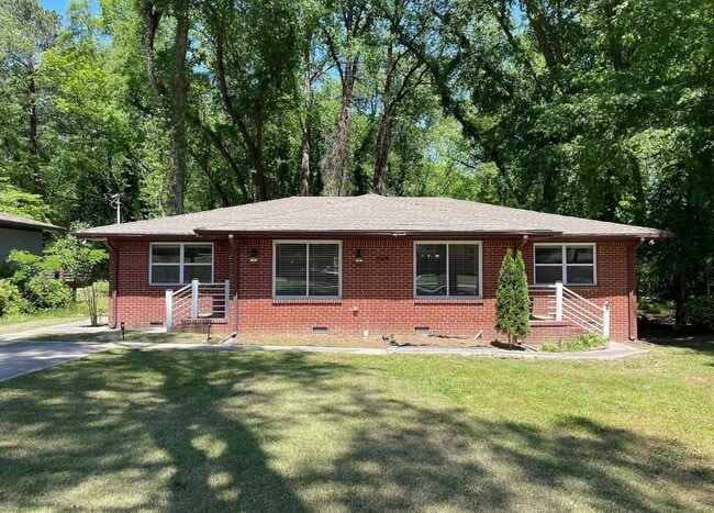 Building Photo - 869 Jefferson Ave
